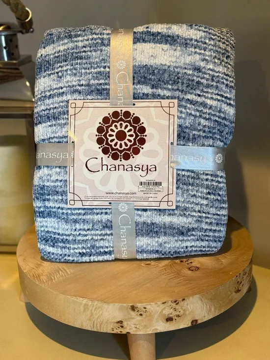 Chanasya Premium Chenille Knit Texture Throw Blanket - Blue/White - (50" x 65") - Picture 2 of 6